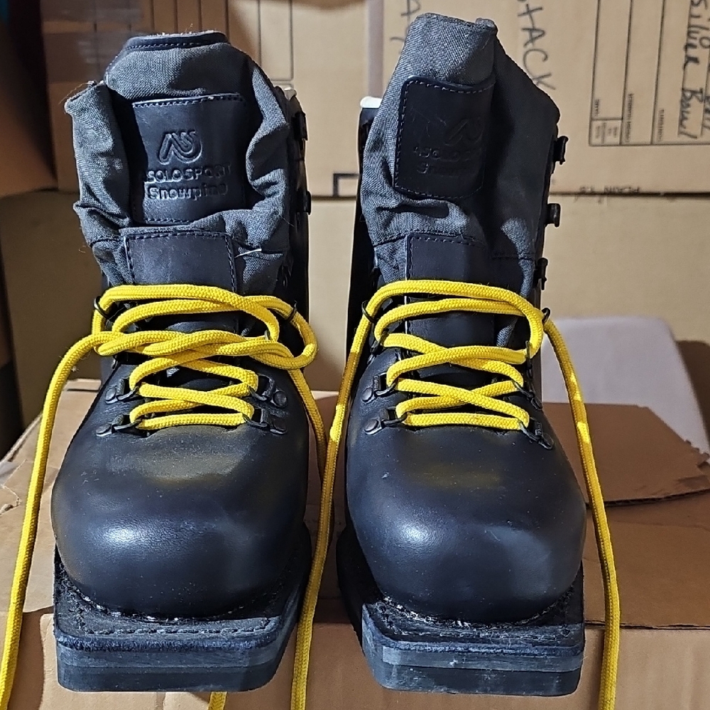 Black and Yellow Men's Boots